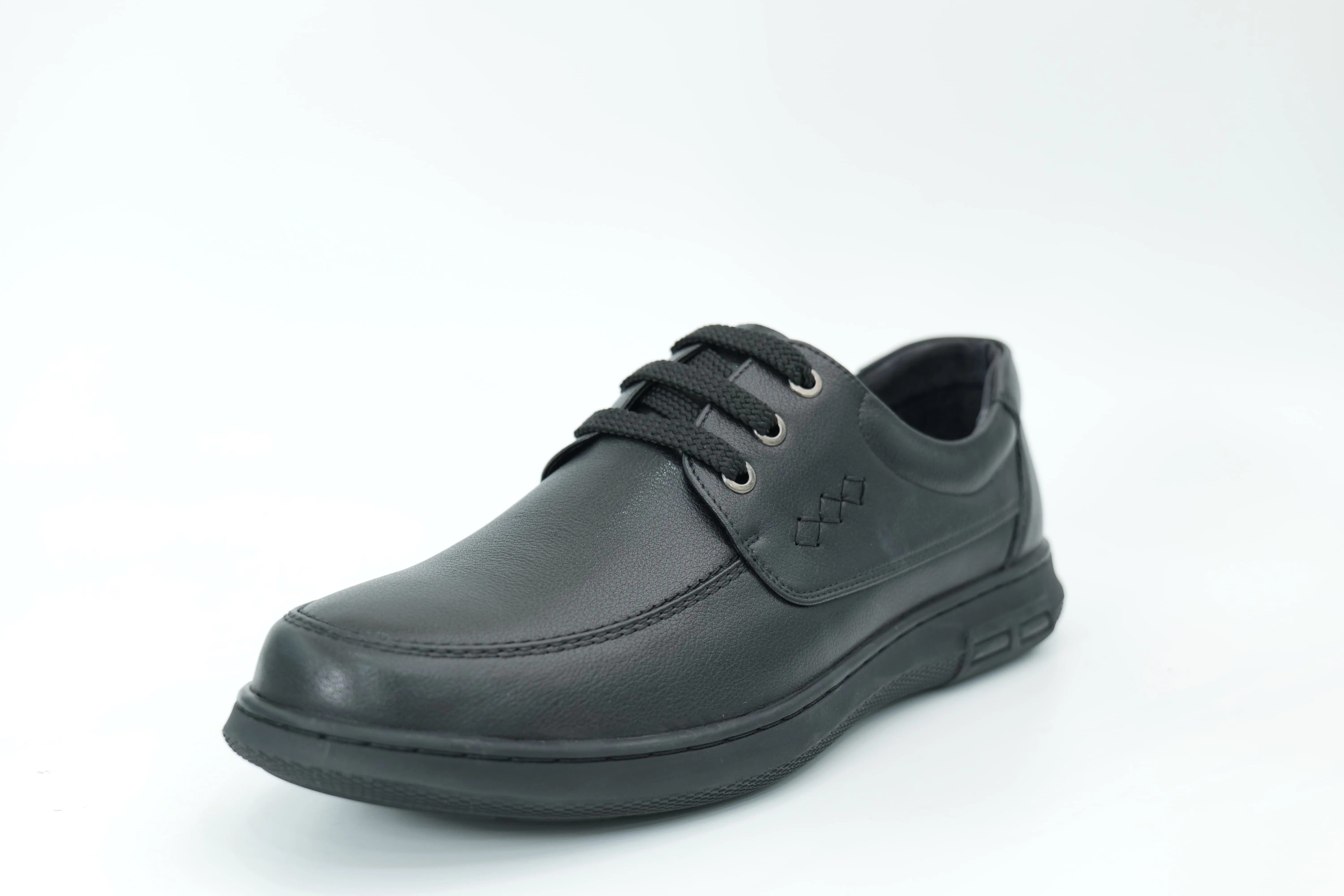 Casual shoes