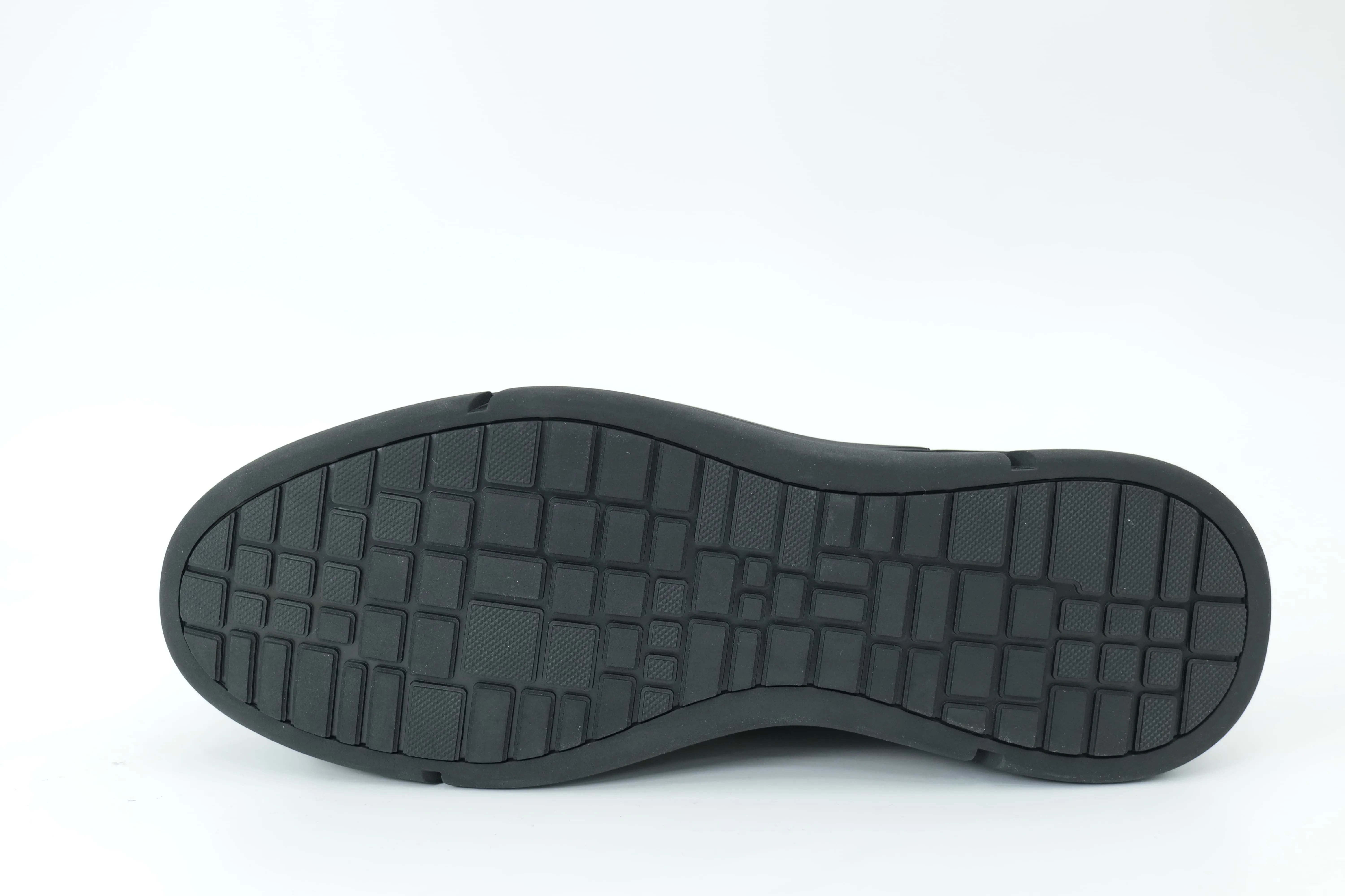 Casual shoes