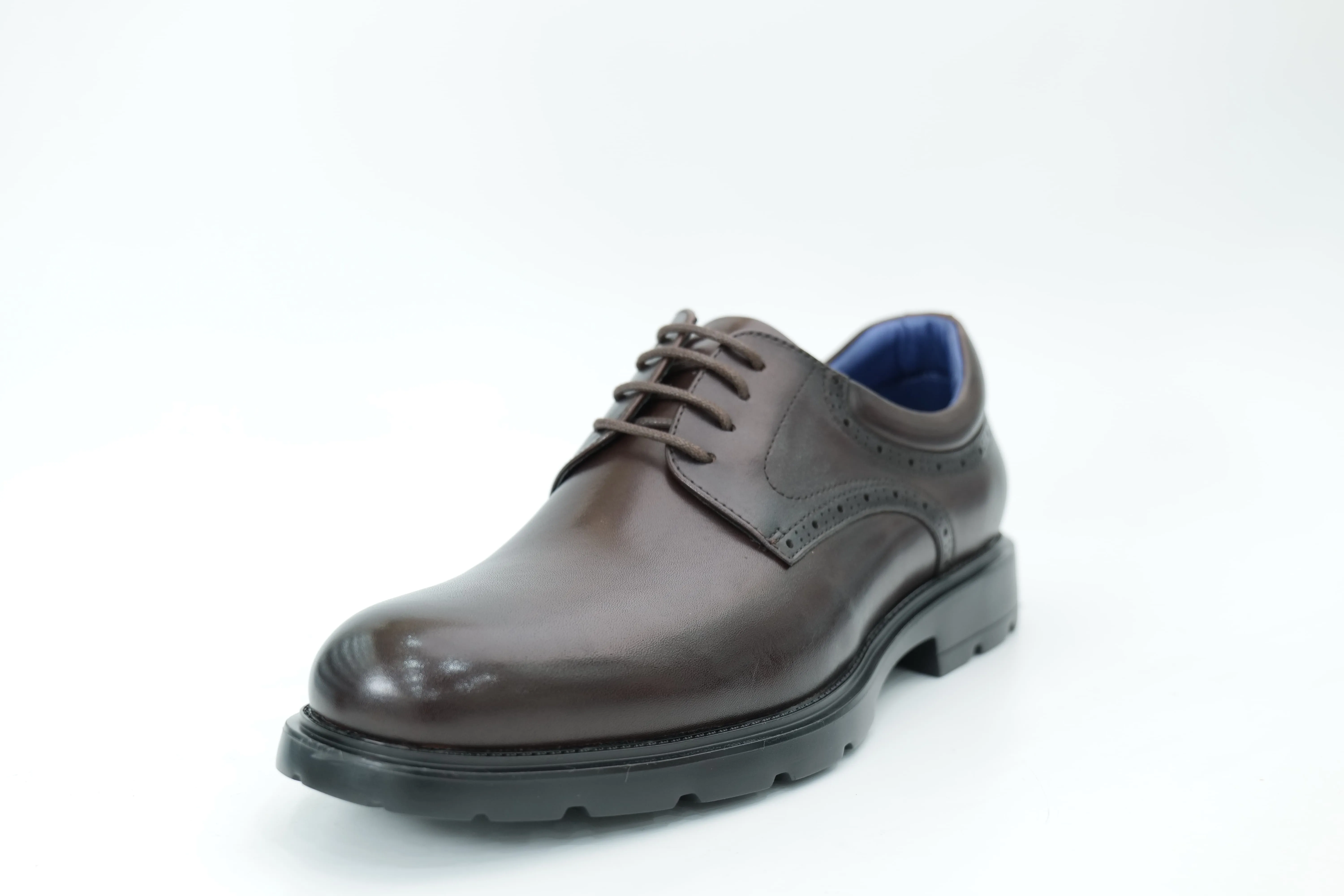 Casual shoes