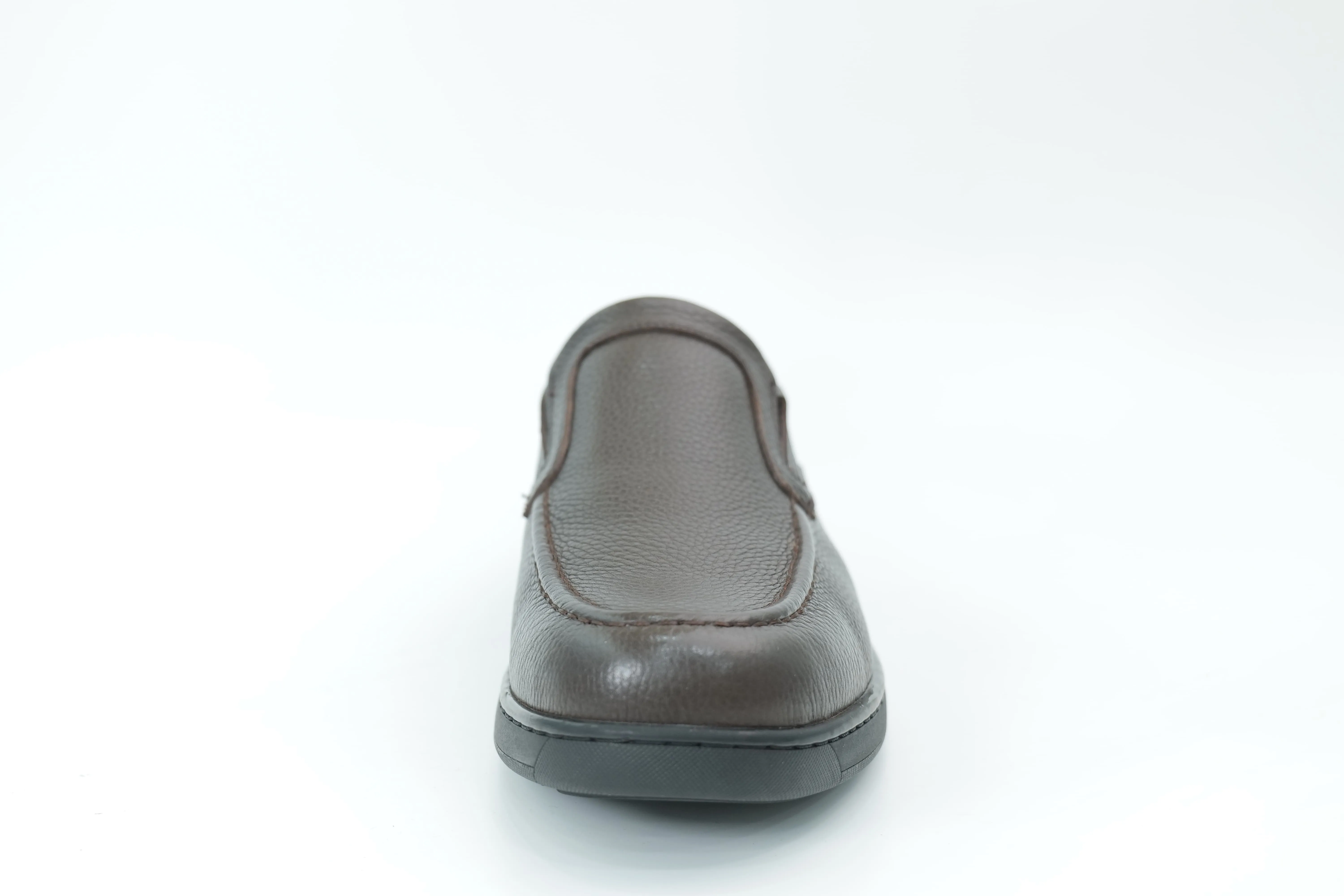 Casual shoes