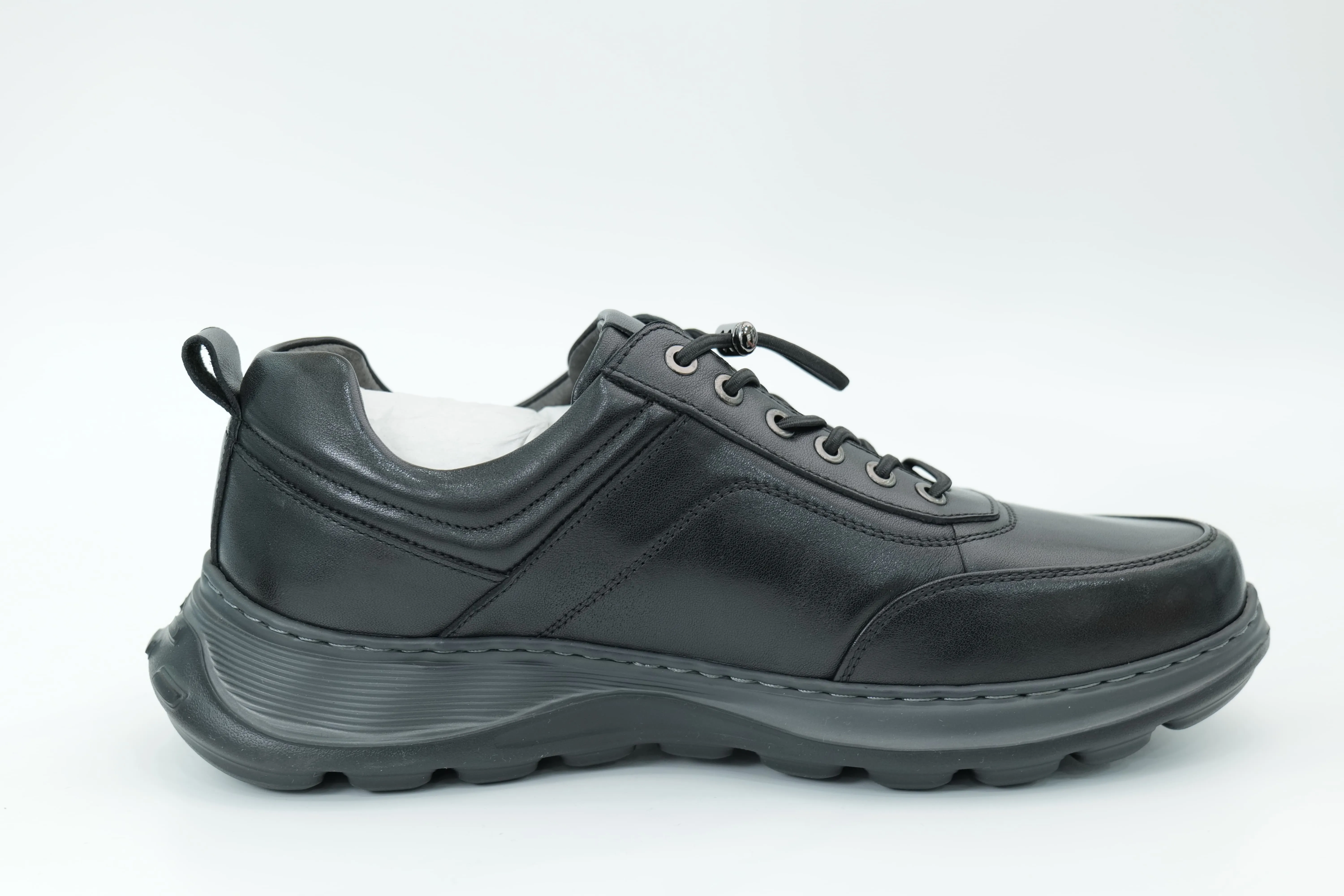 Casual shoes