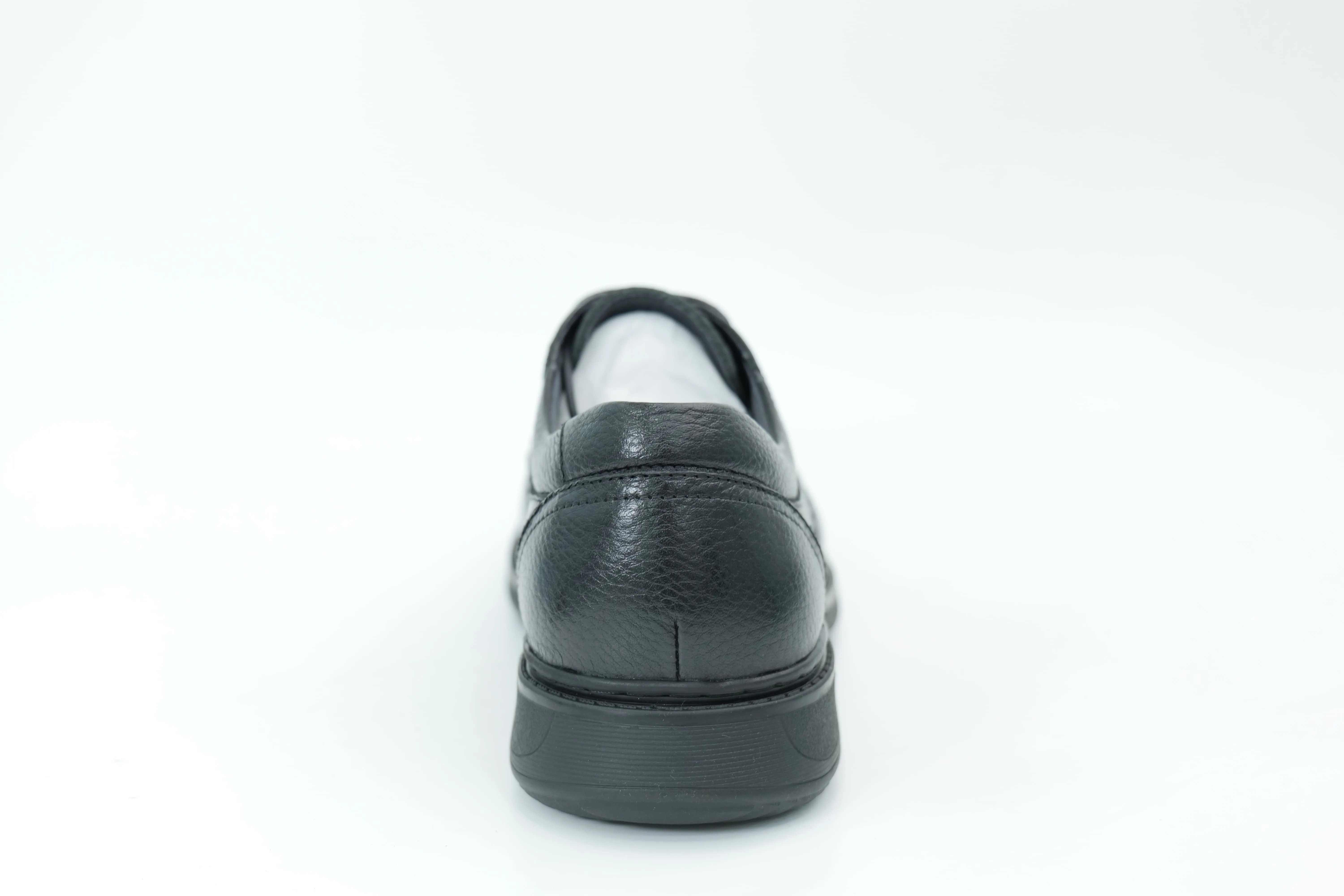 Casual shoes