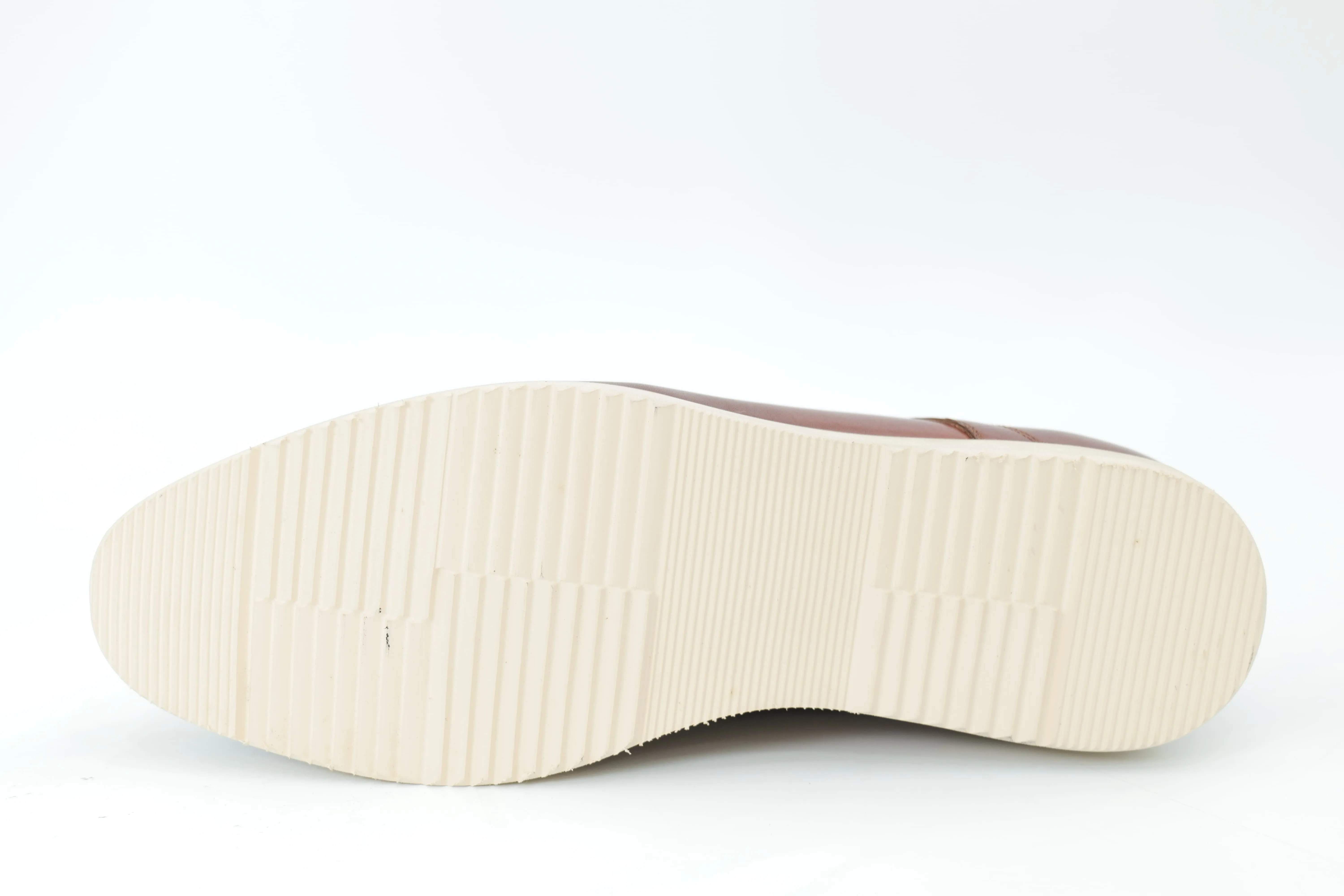 Casual shoes