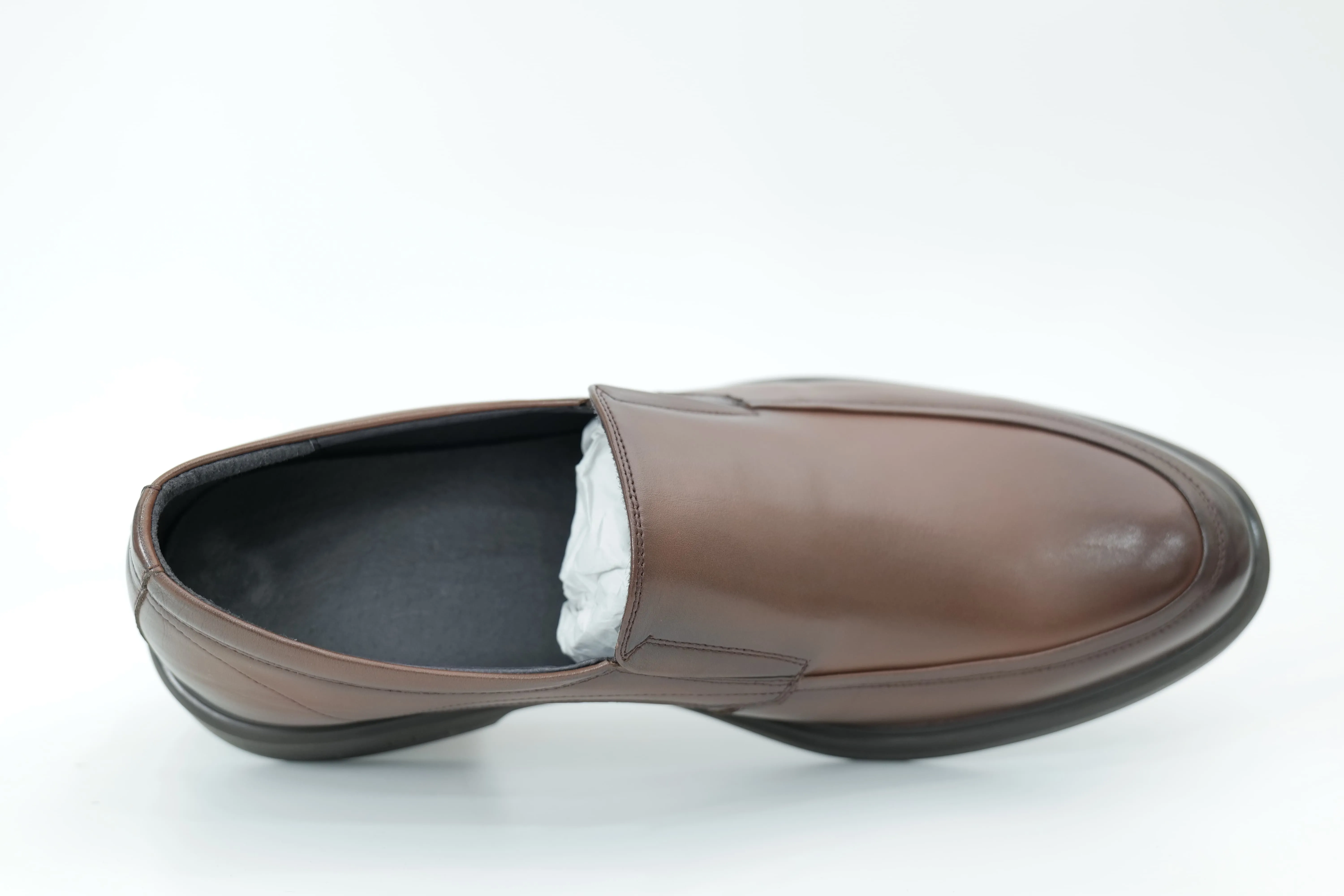Casual shoes