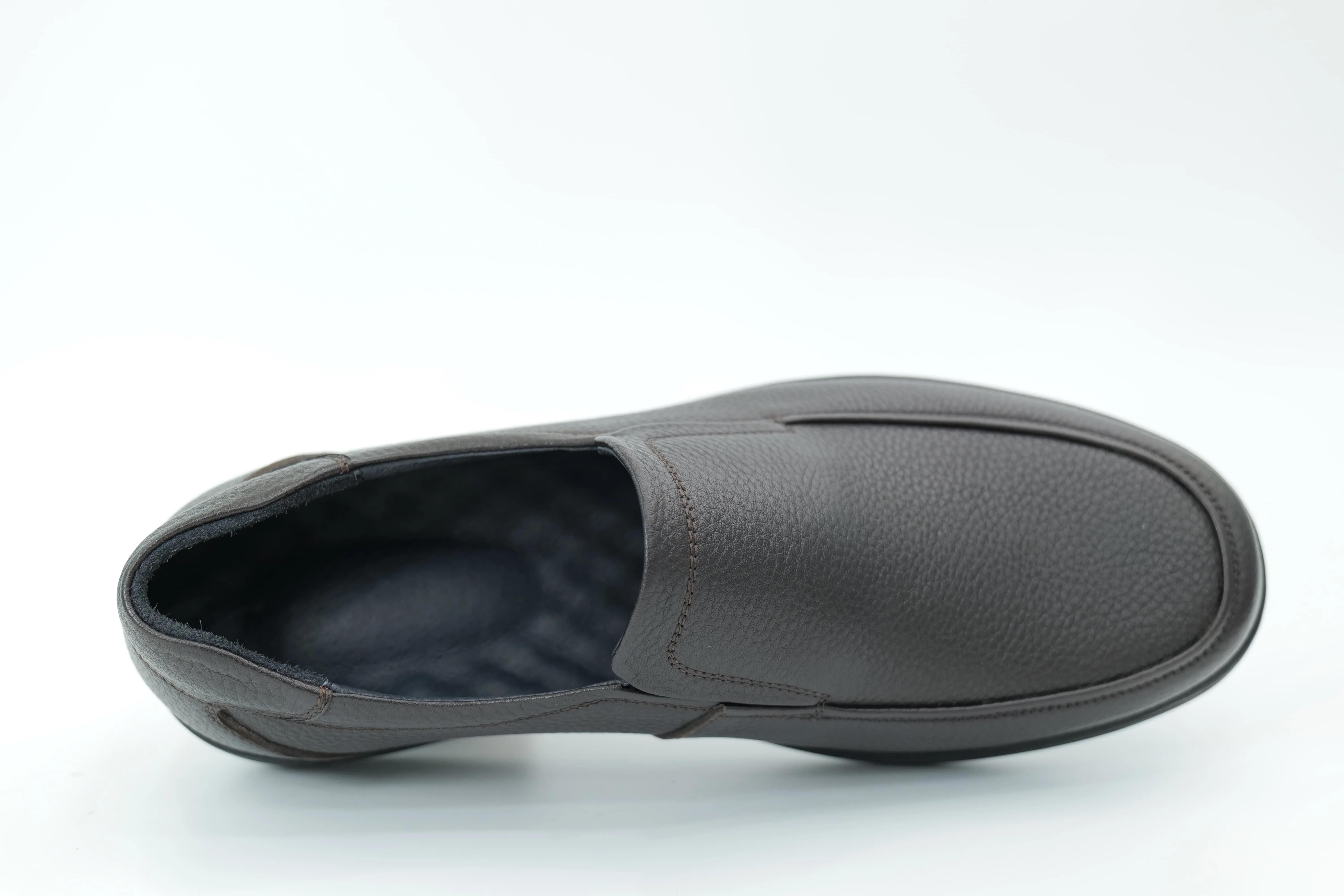 Casual shoes