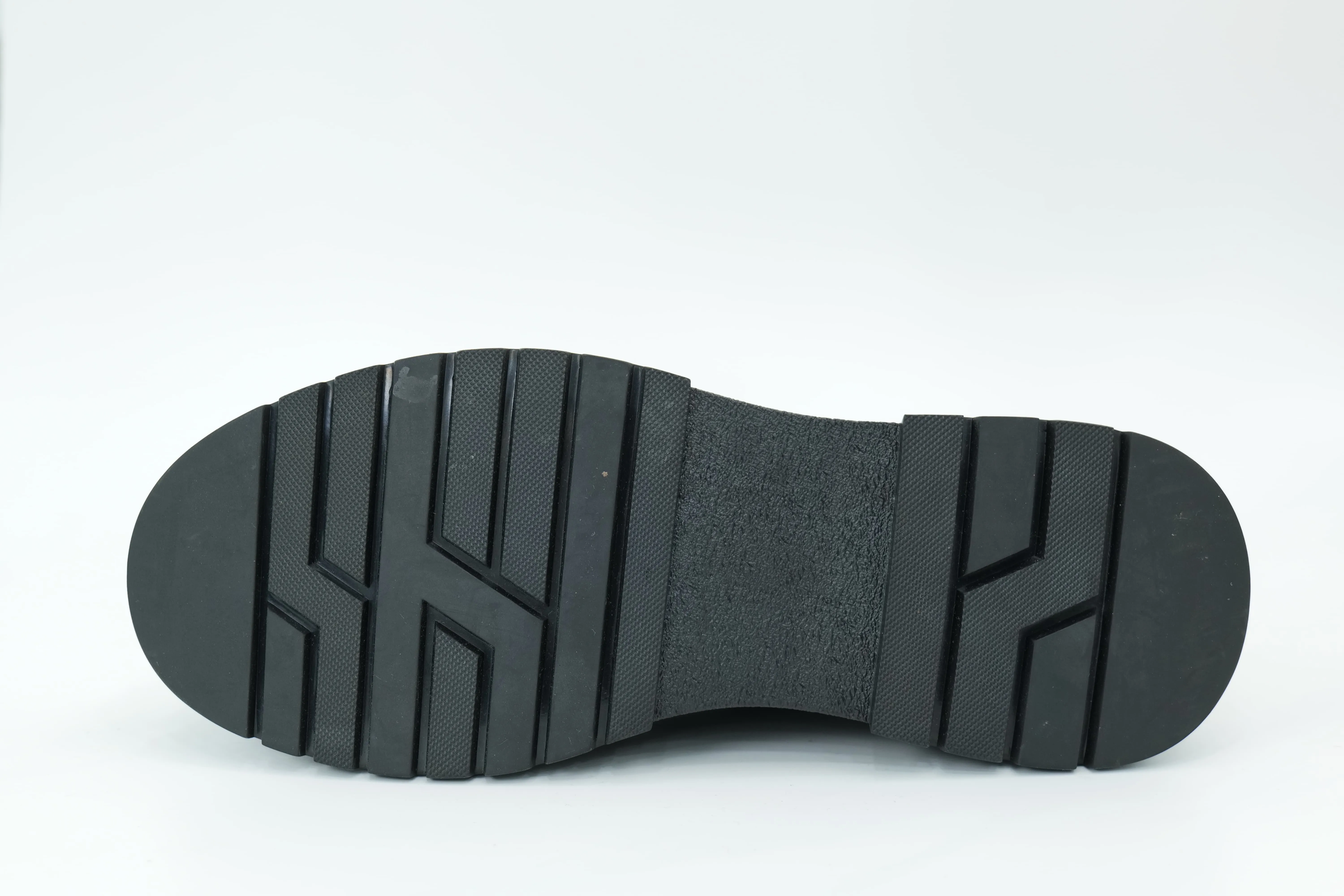Casual shoes