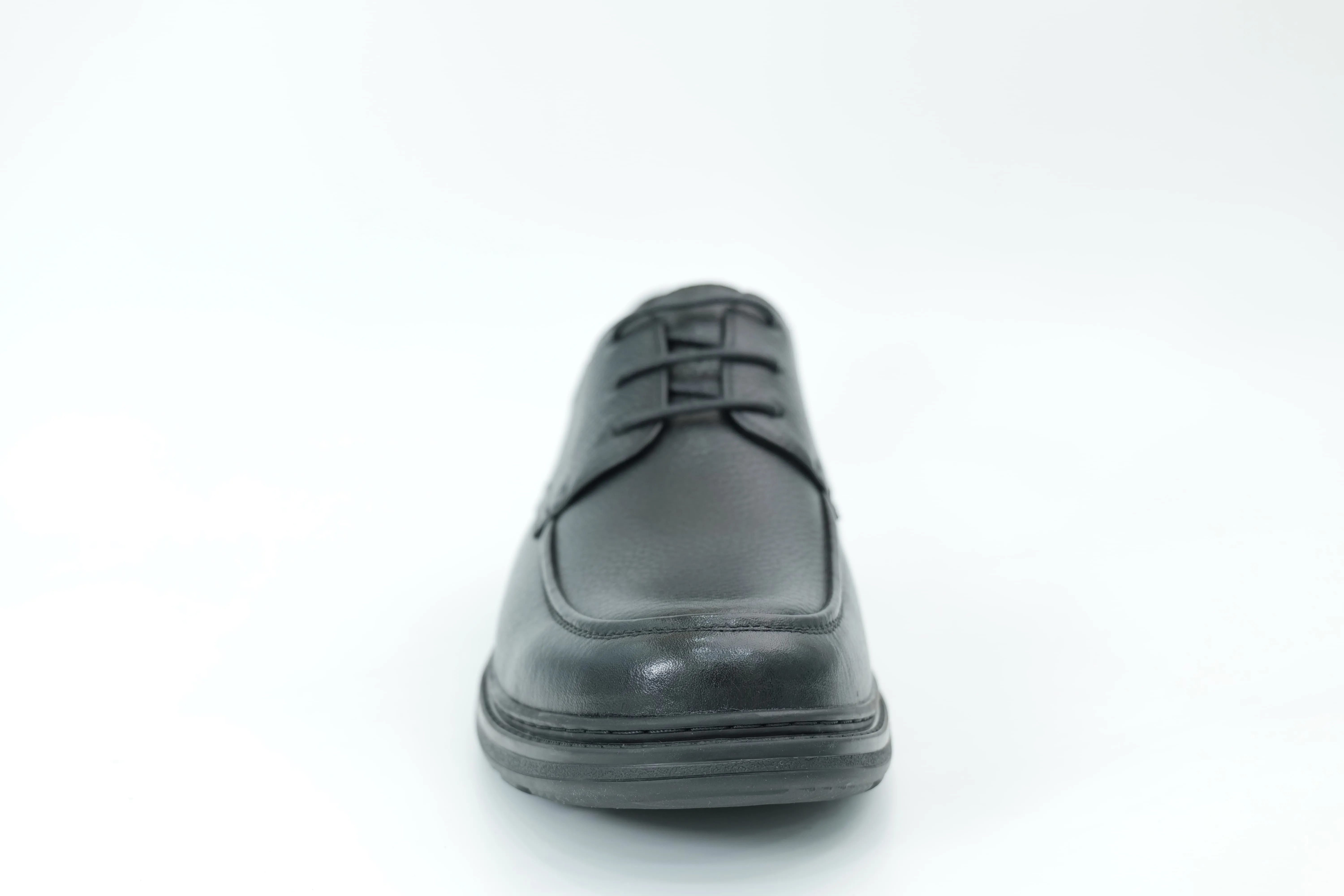 Casual shoes