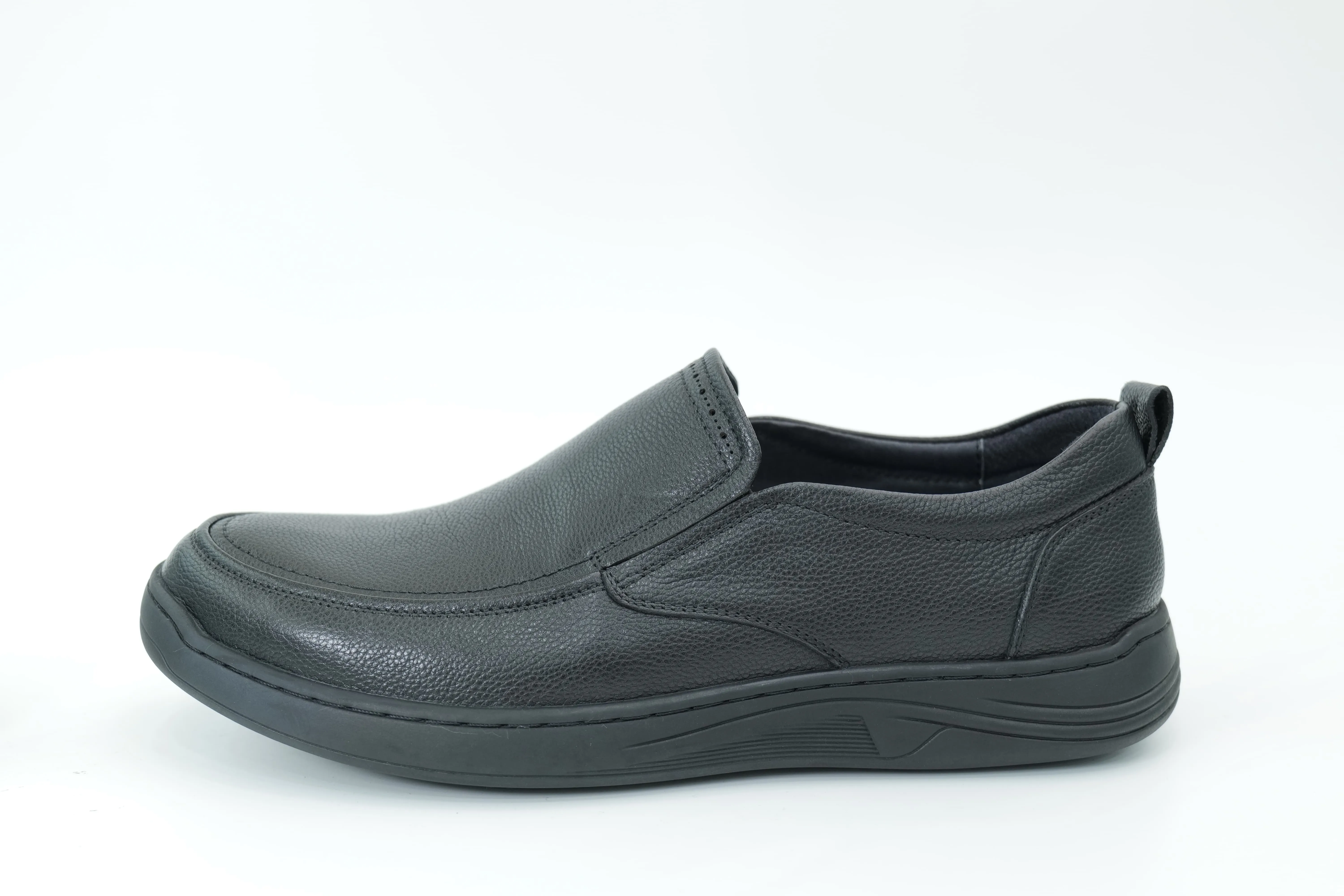 Casual shoes