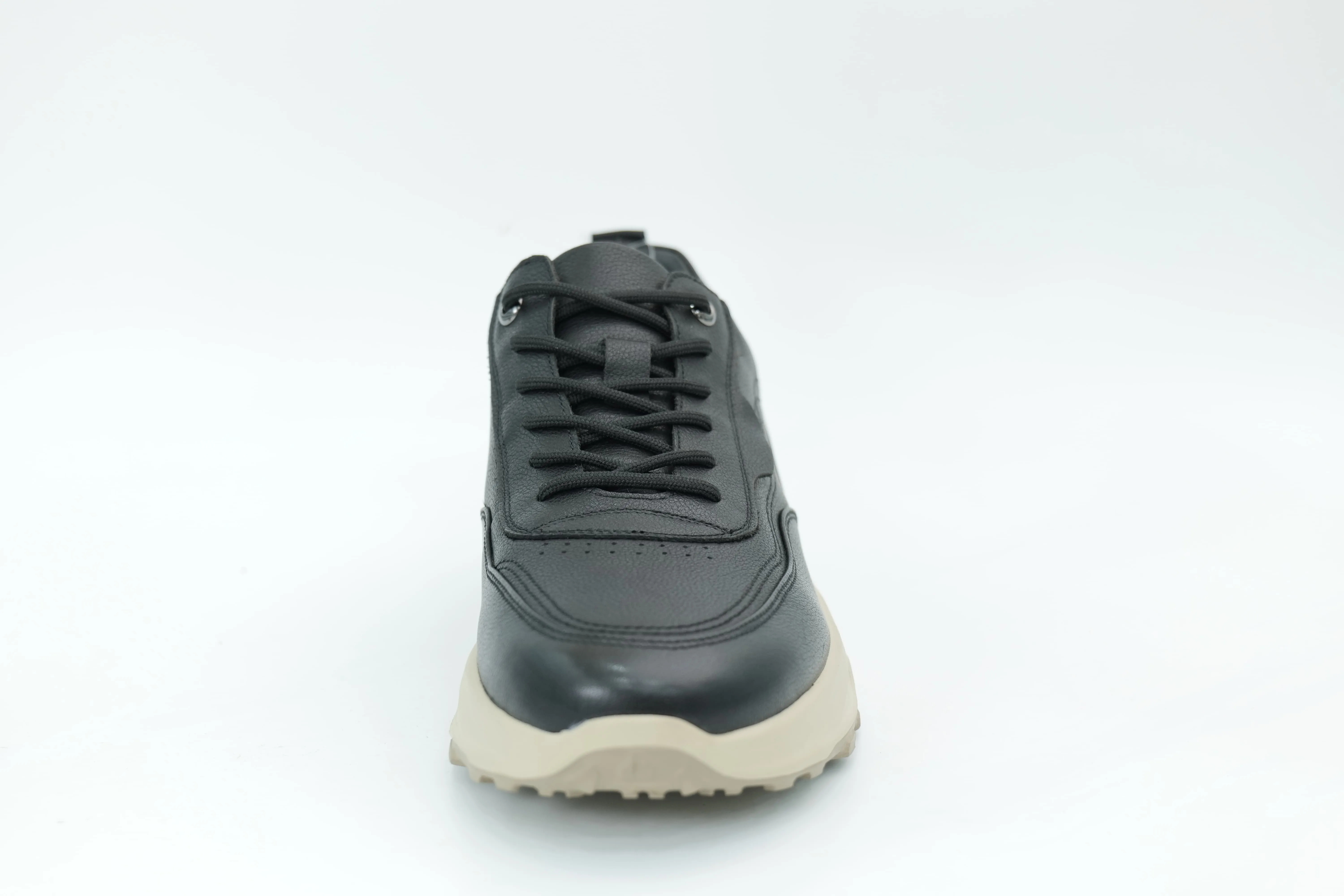 Casual shoes