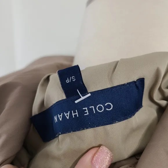 Cole Haan Packable Raincoat jacket Champagne tan taupe size small