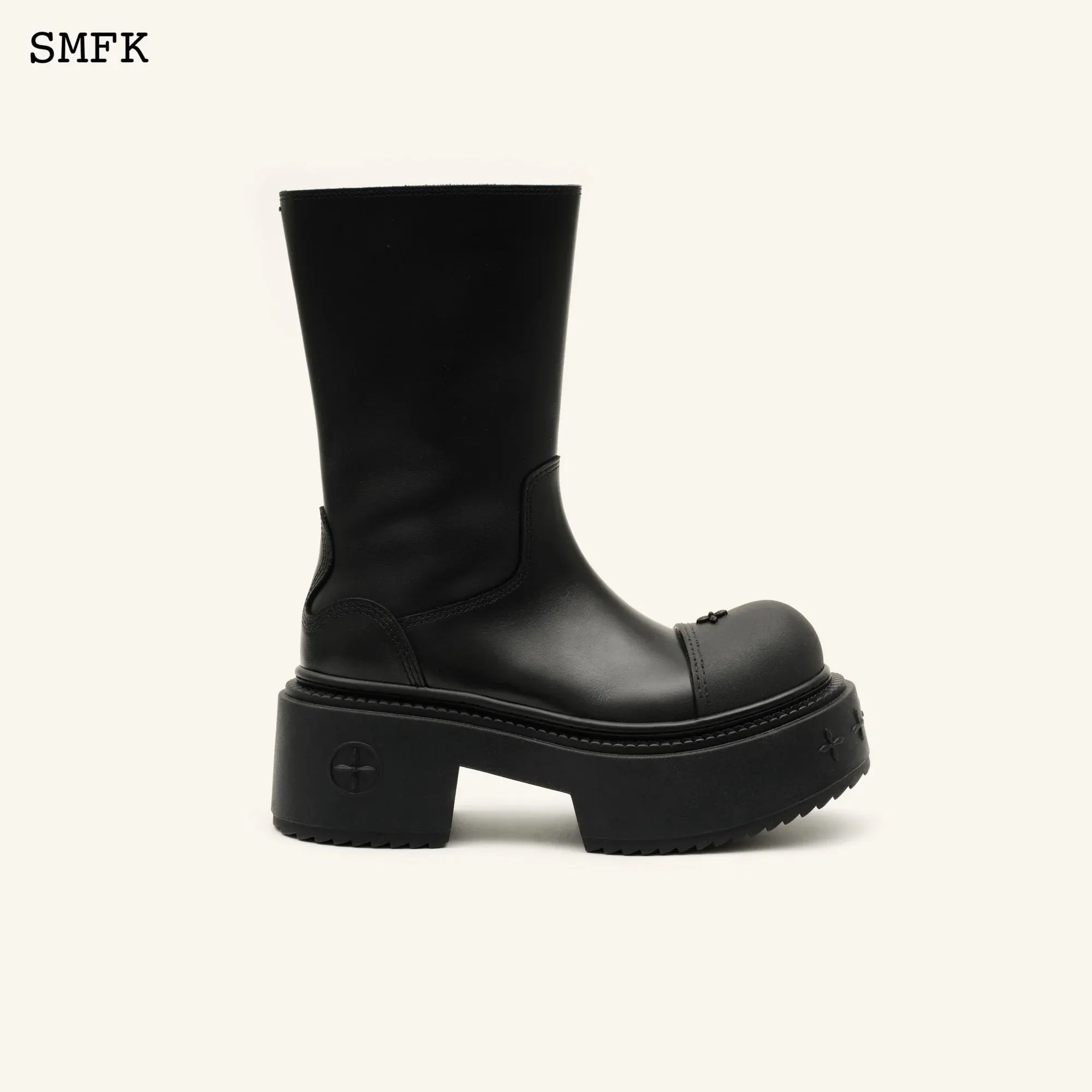 COMPASS RIDER LOW BOOTS IN BLACK