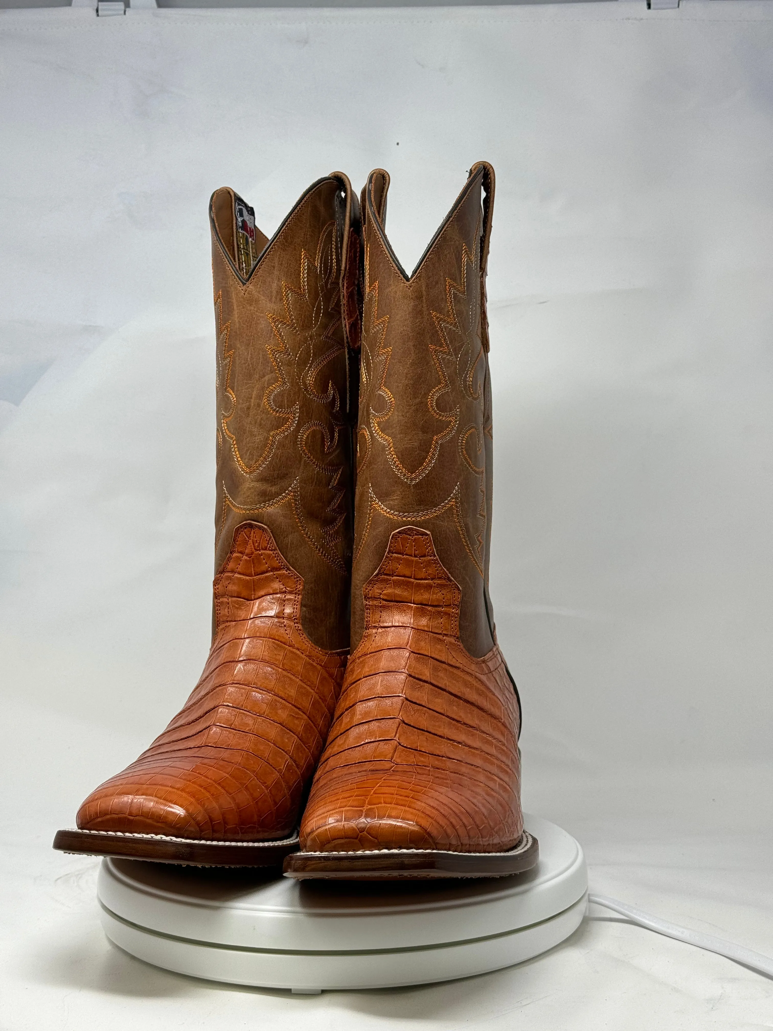 DJ2052 | Don Juan Boots Men's Caiman Belly Cognac H Toe P