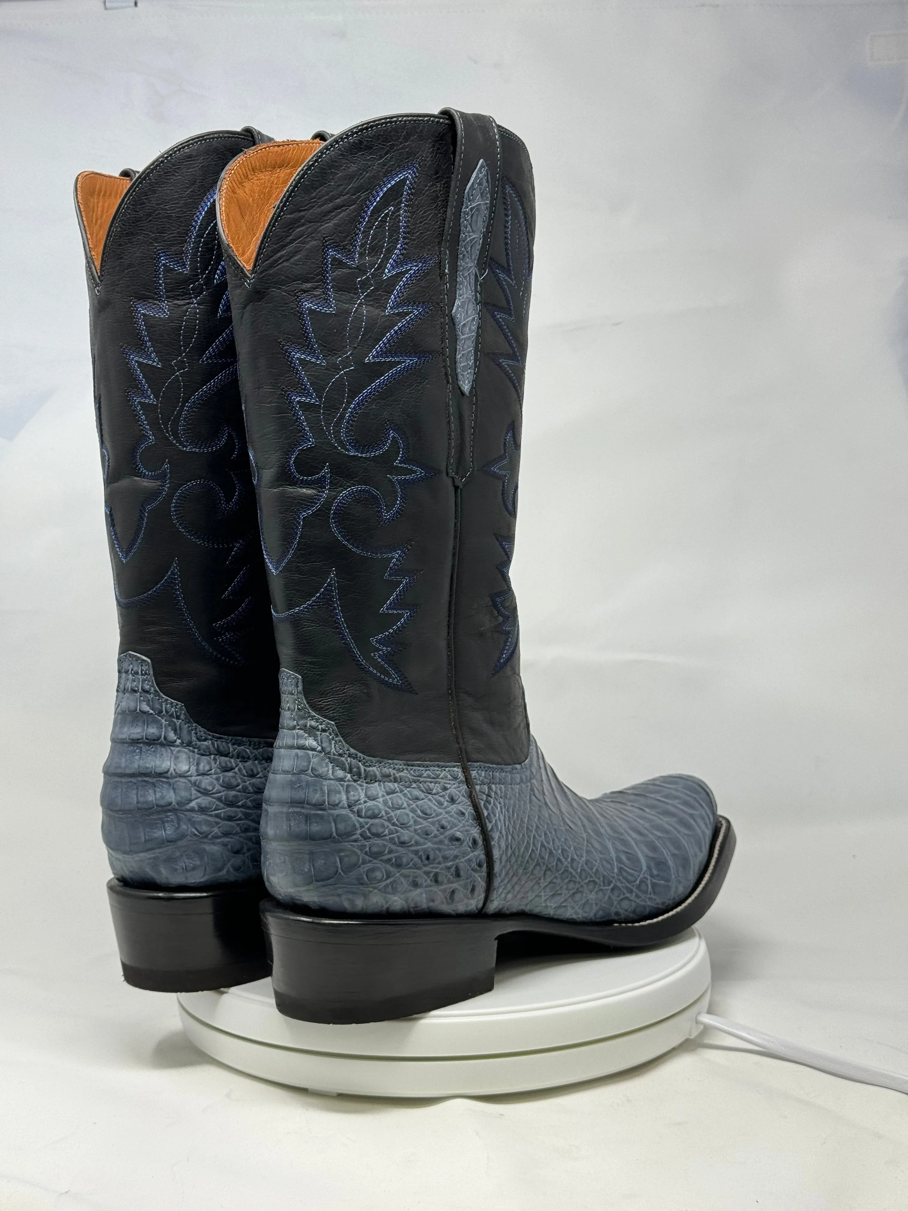 DJ2062 | Don Juan Boots Men's Caiman Belly Blue Jean Diamond Toe