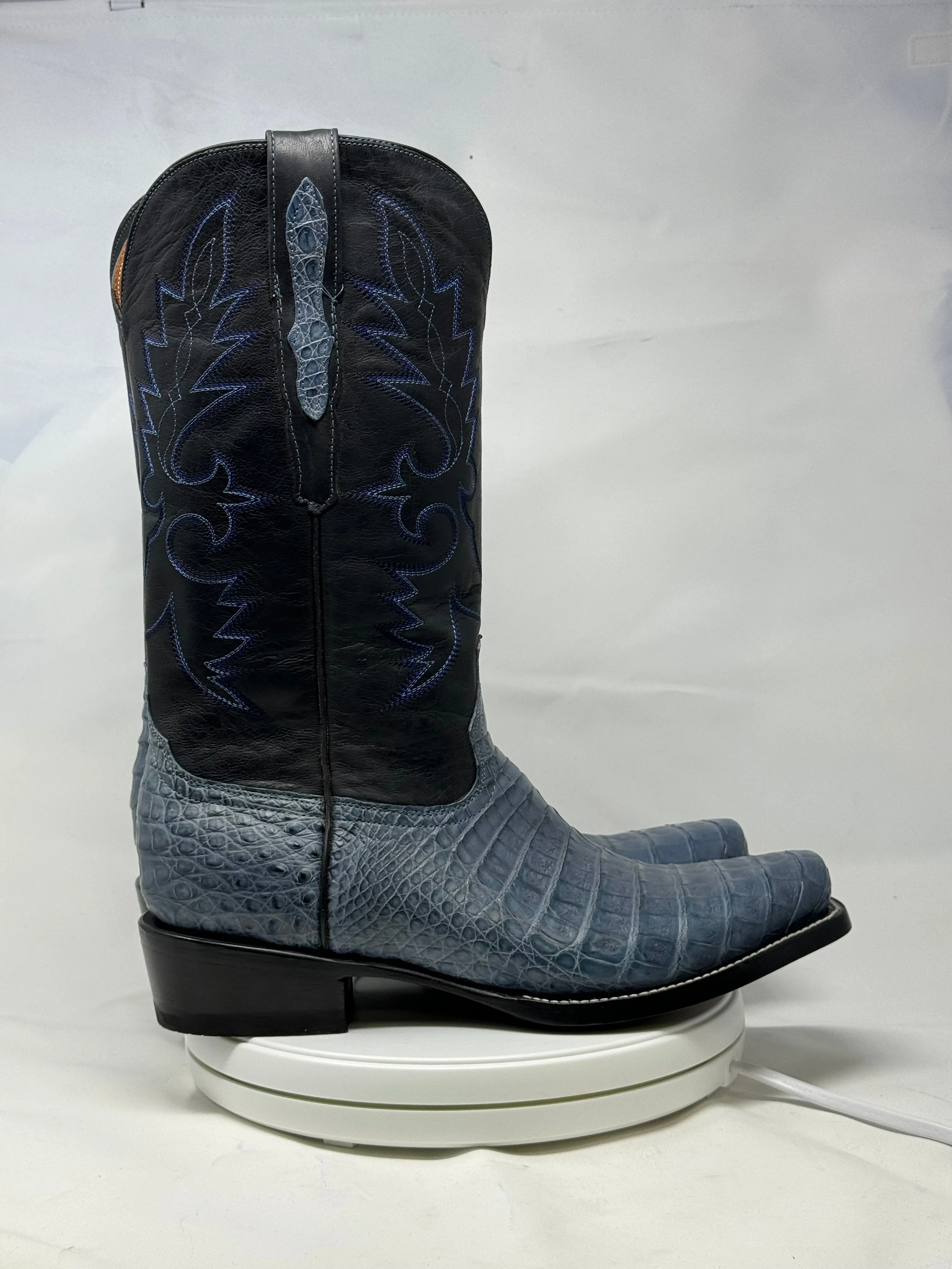 DJ2062 | Don Juan Boots Men's Caiman Belly Blue Jean Diamond Toe
