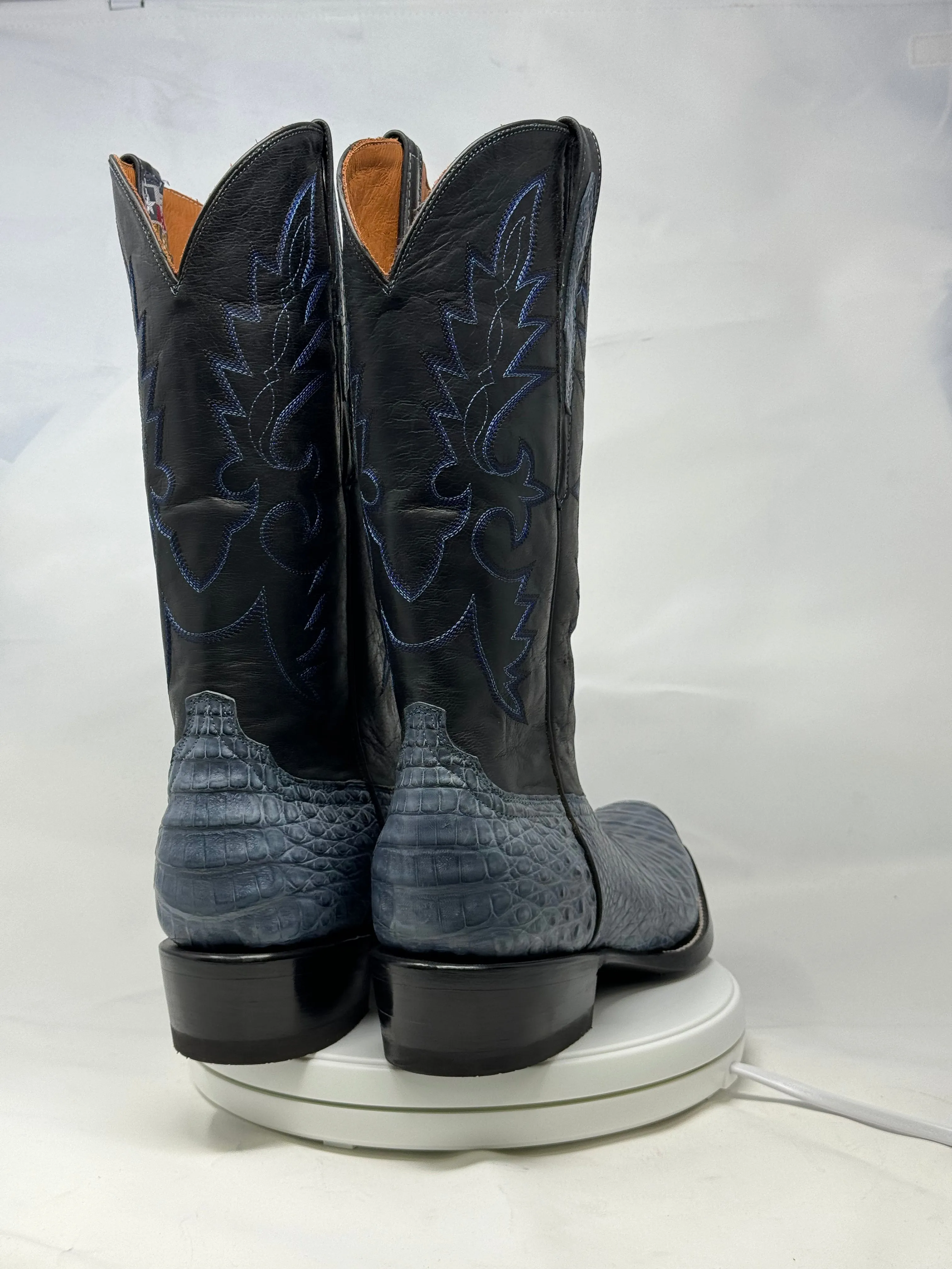 DJ2062 | Don Juan Boots Men's Caiman Belly Blue Jean Diamond Toe