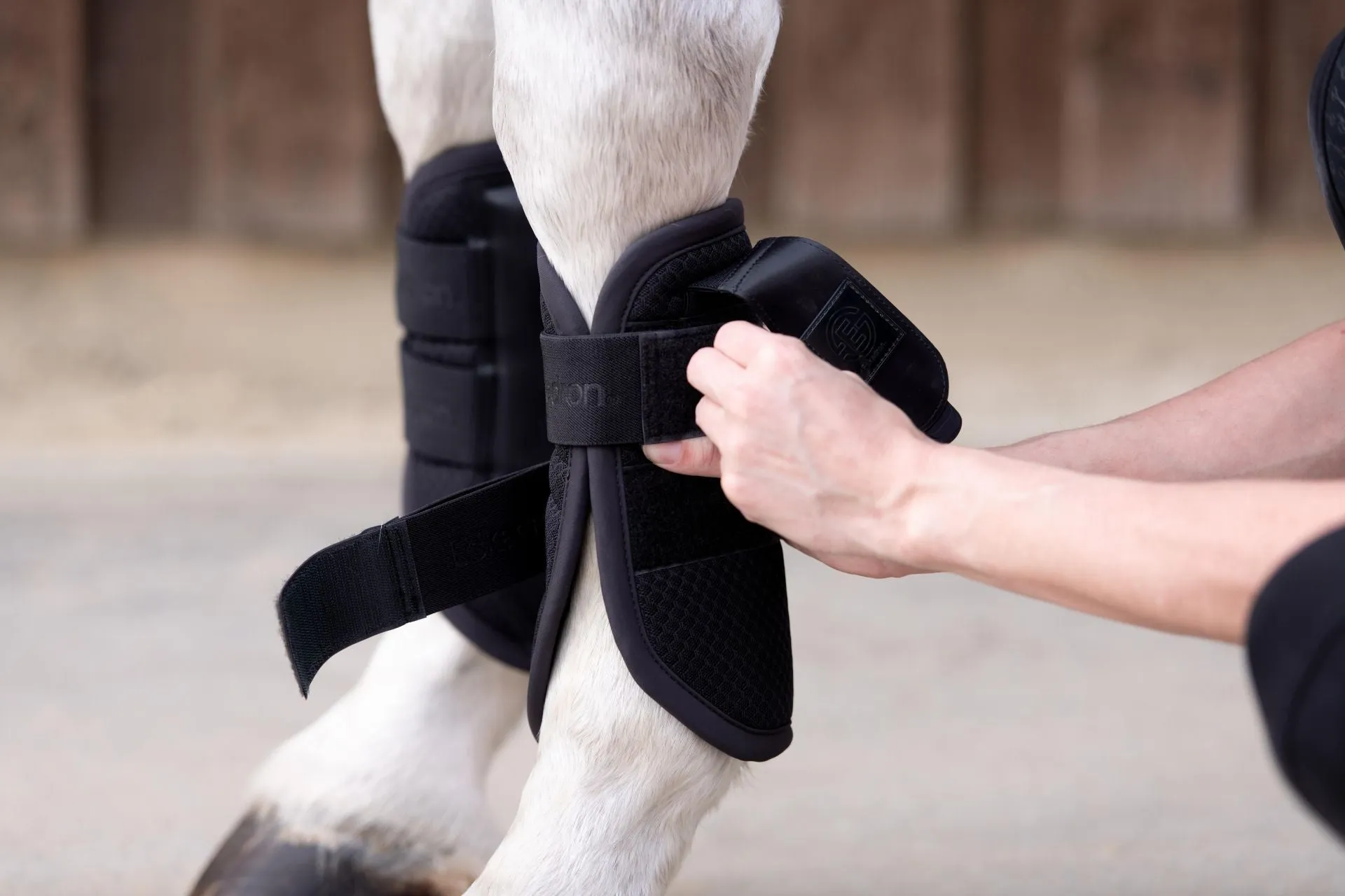 Eskadron Reflexx Mesh Tendon Boots