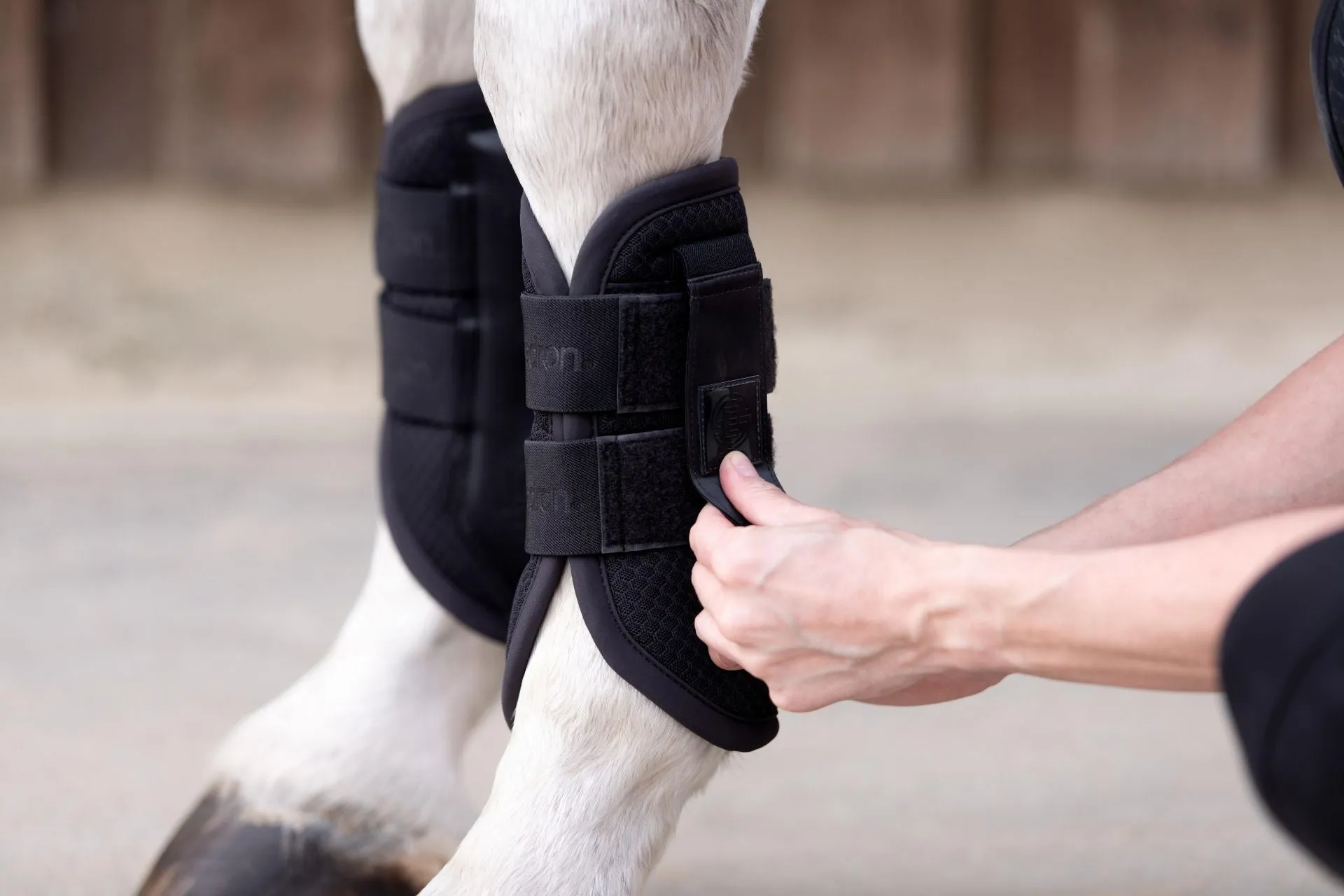 Eskadron Reflexx Mesh Tendon Boots