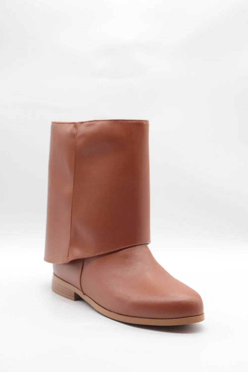 Flat Boot