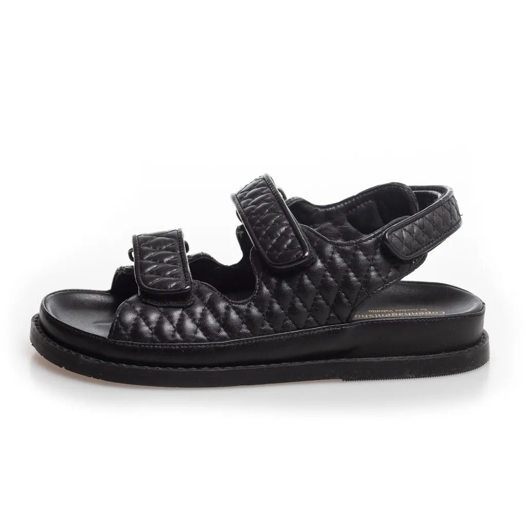 LUXURY - Black