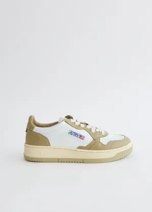 Medalist Sneakers