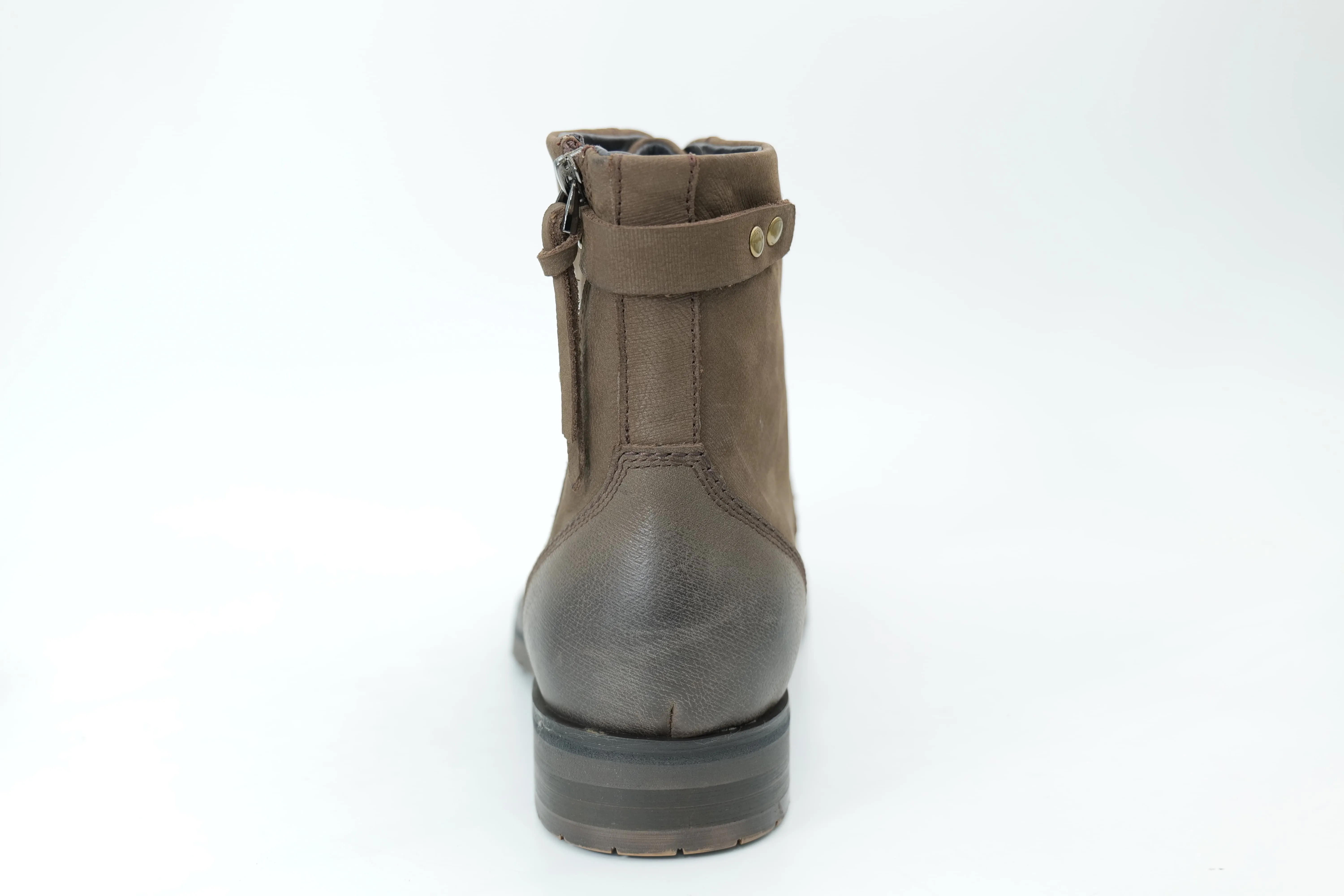 Mid-high boots