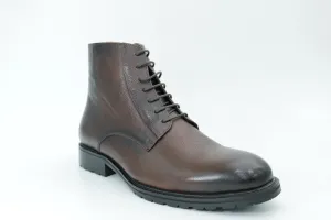 Mid-high boots