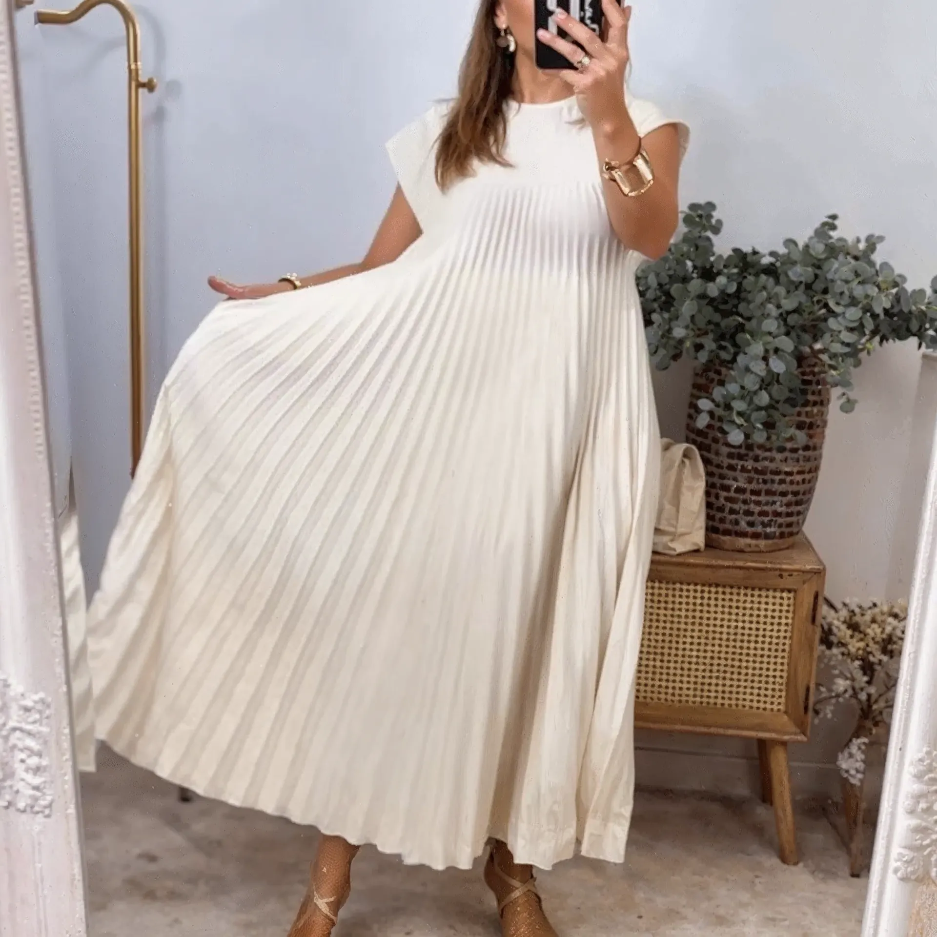 NAYLA™ - Flowing Pleated Dress