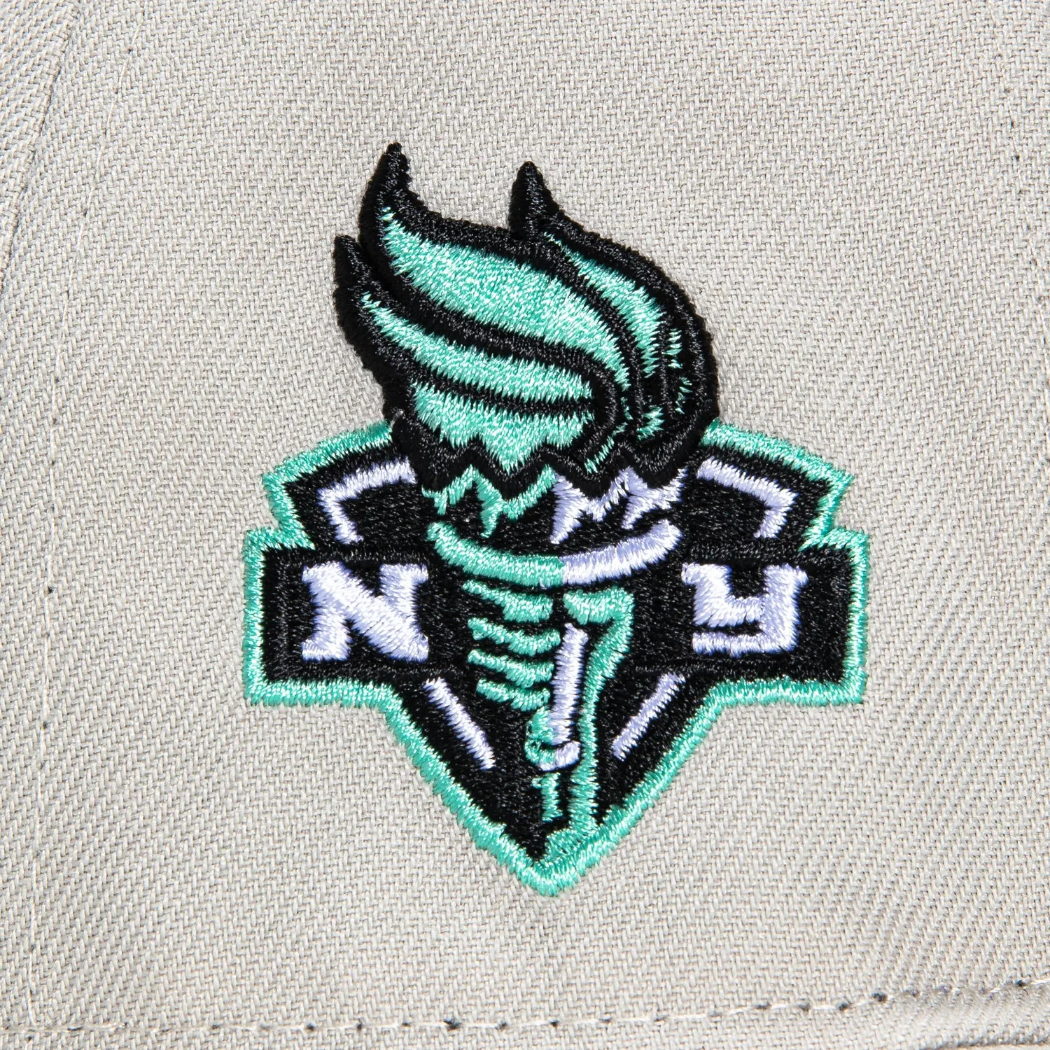 New Era 59Fifty Flawless New York Liberty Logo Patch WNBA Logo Hat - Stone, Light Orange