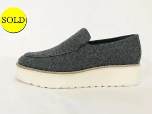 NEW Vince Grey Wool Platform Loafer Size 7
