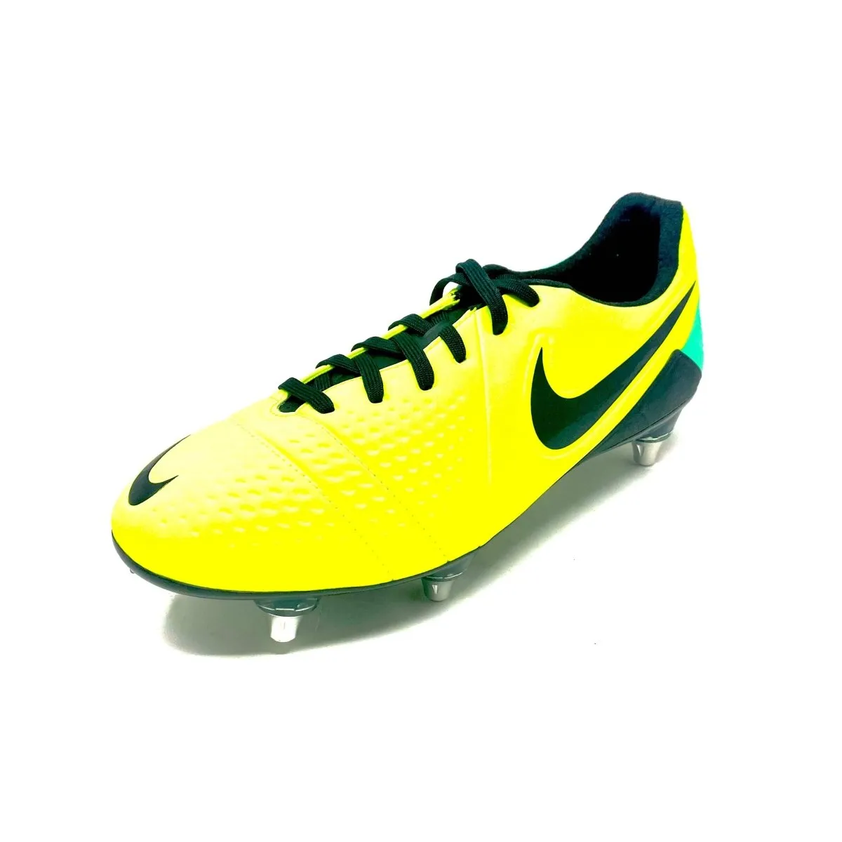 Nike CTR360 Maestri III SG 704