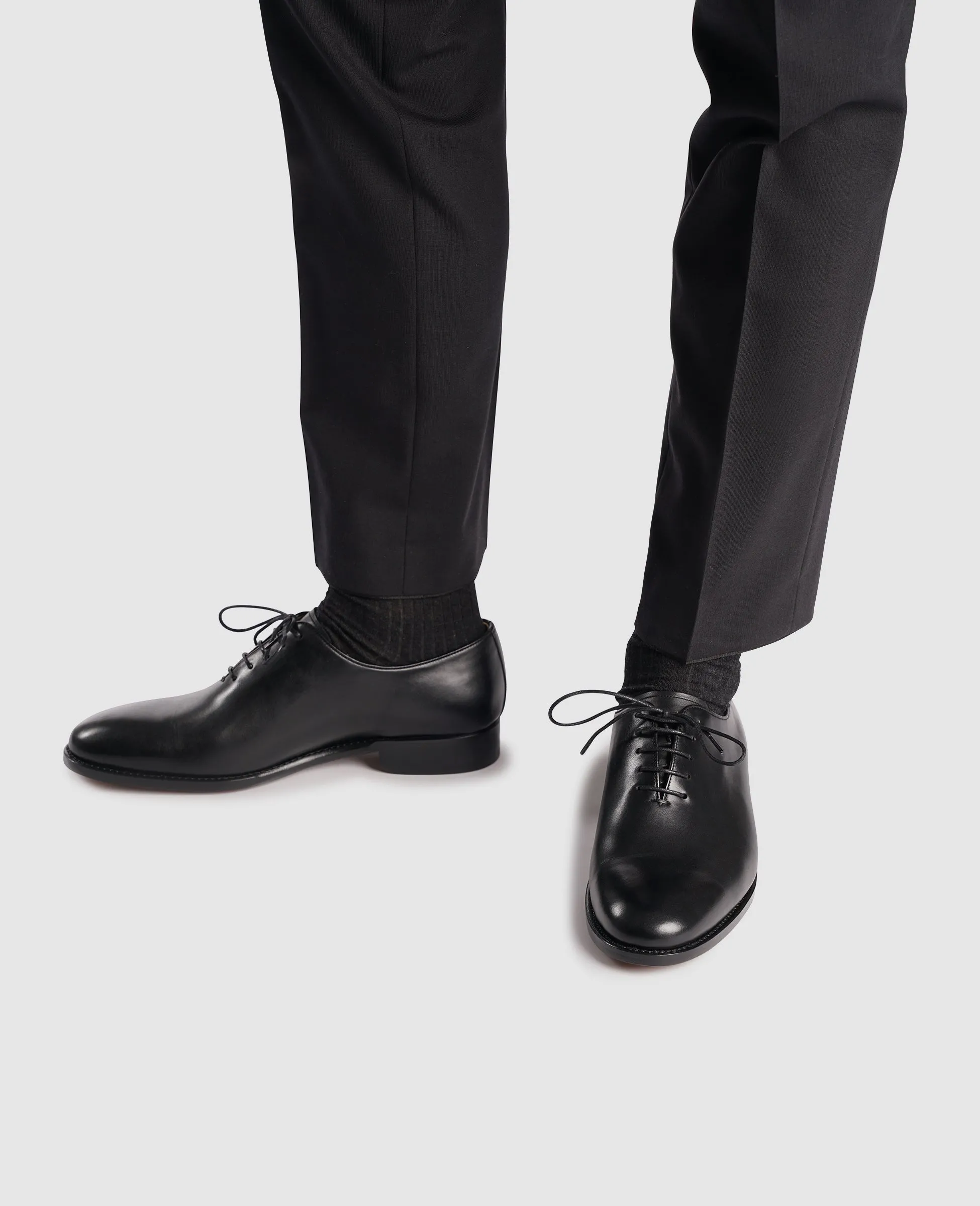 No. 586 - Black