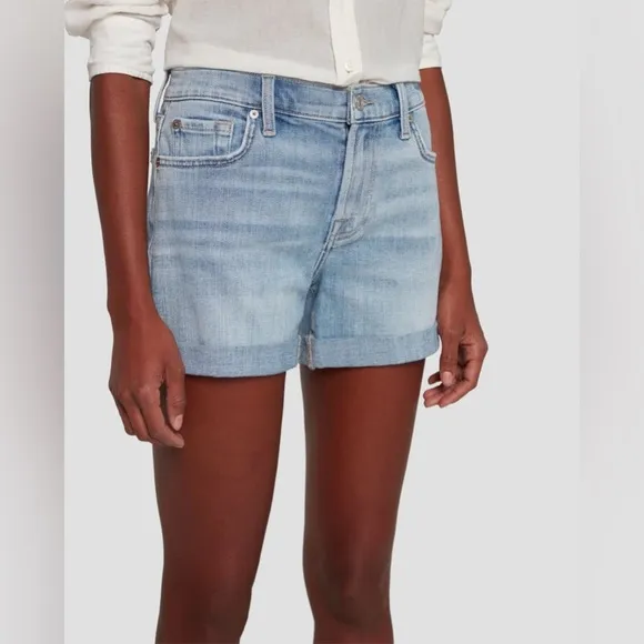 NWT [7 For All Mankind] Broken Twill Mid Roll Short in Coco Privé