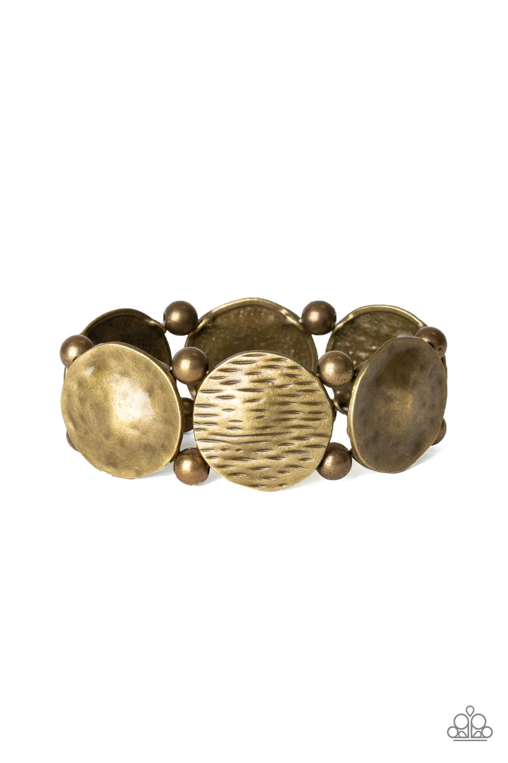 Paparazzi -Boldly Basic - Brass Bracelet