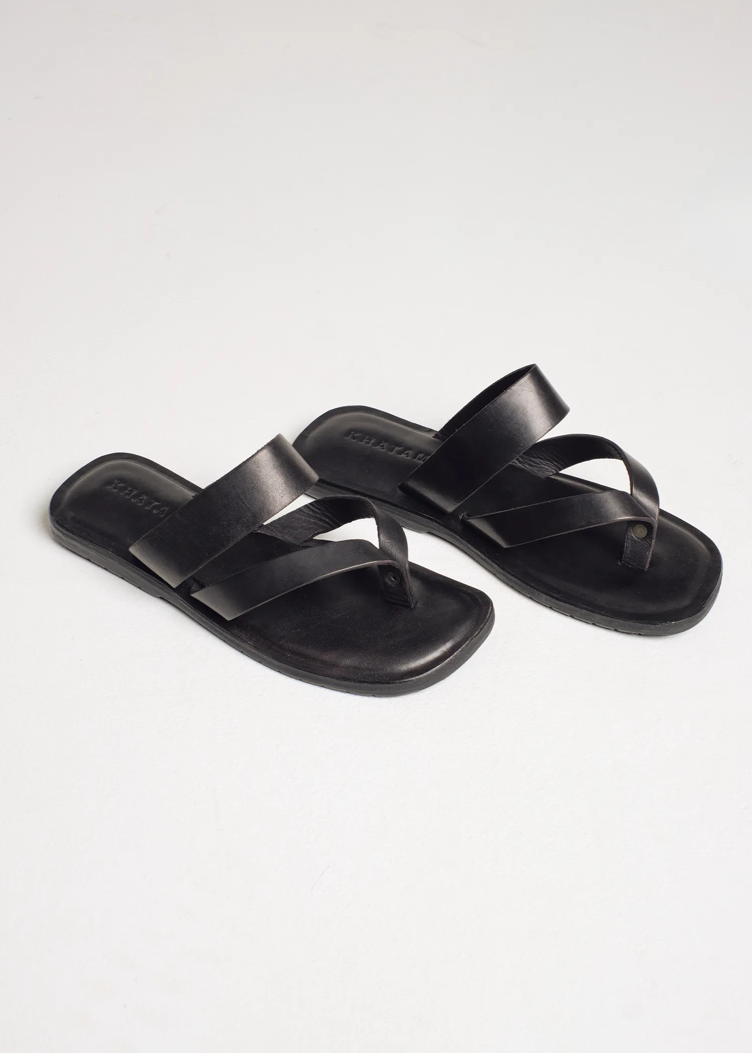 Sandal Toe-Post Strap Leather Sandal - Black