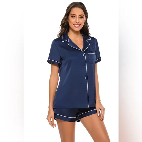 SET 2 piece pajama set: PRINTED Satin shirt and shorts pj Set