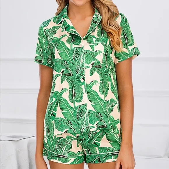 SET 2 piece pajama set: PRINTED Satin shirt and shorts pj Set