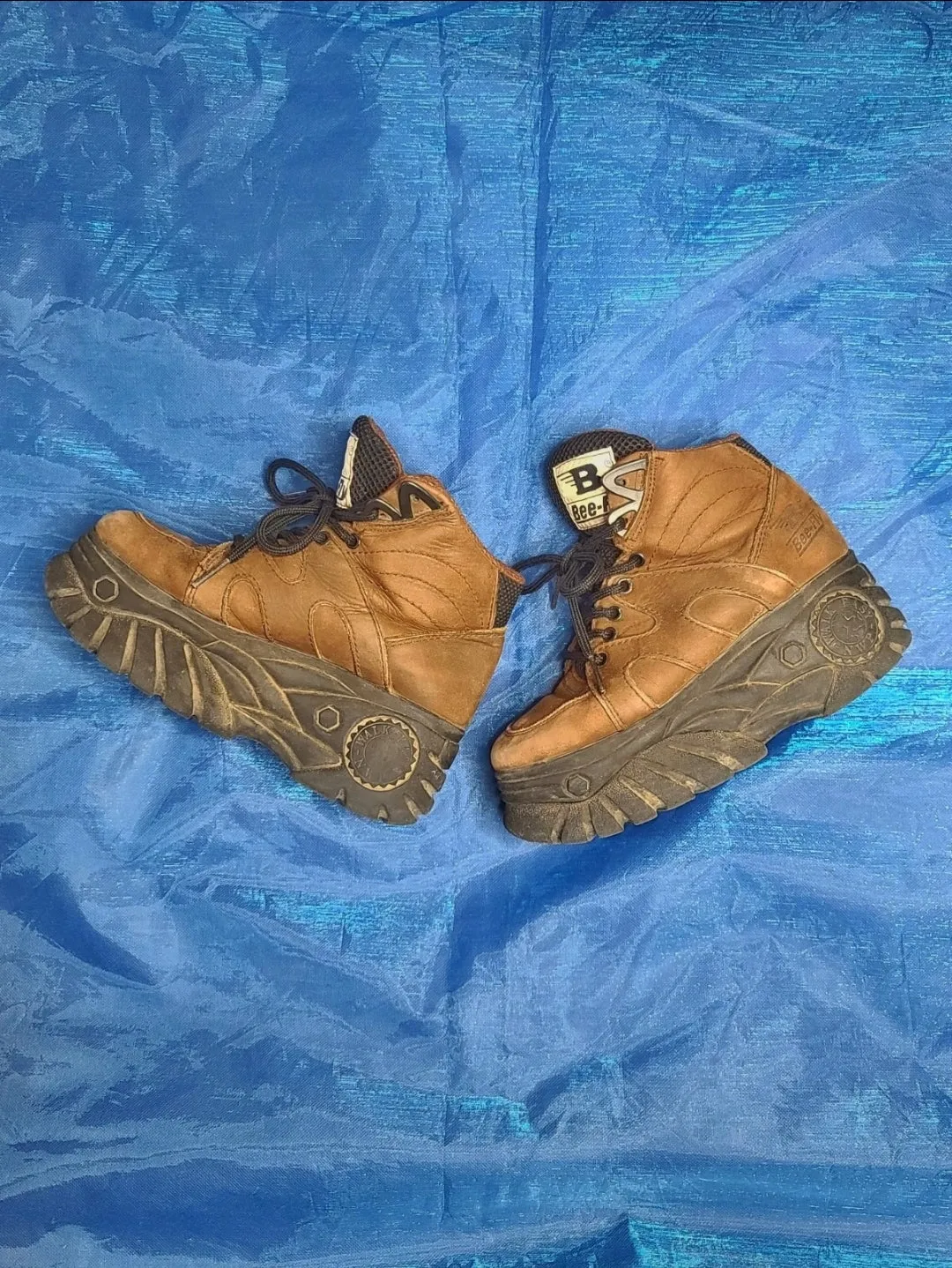 Sneakers plateformes montantes 90s