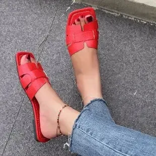 Summer Slippers Women Luxury Outdoor Beach Flip Flops Female Flat Sandals Woman Trend Design Slides Shoes