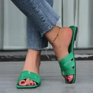 Summer Slippers Women Luxury Outdoor Beach Flip Flops Female Flat Sandals Woman Trend Design Slides Shoes