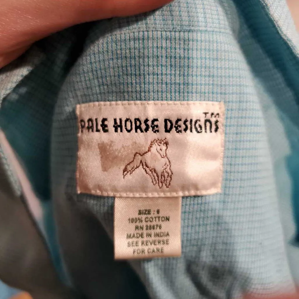 torquoise hunt shirt