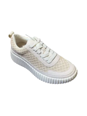 Walk Along - White & Cream