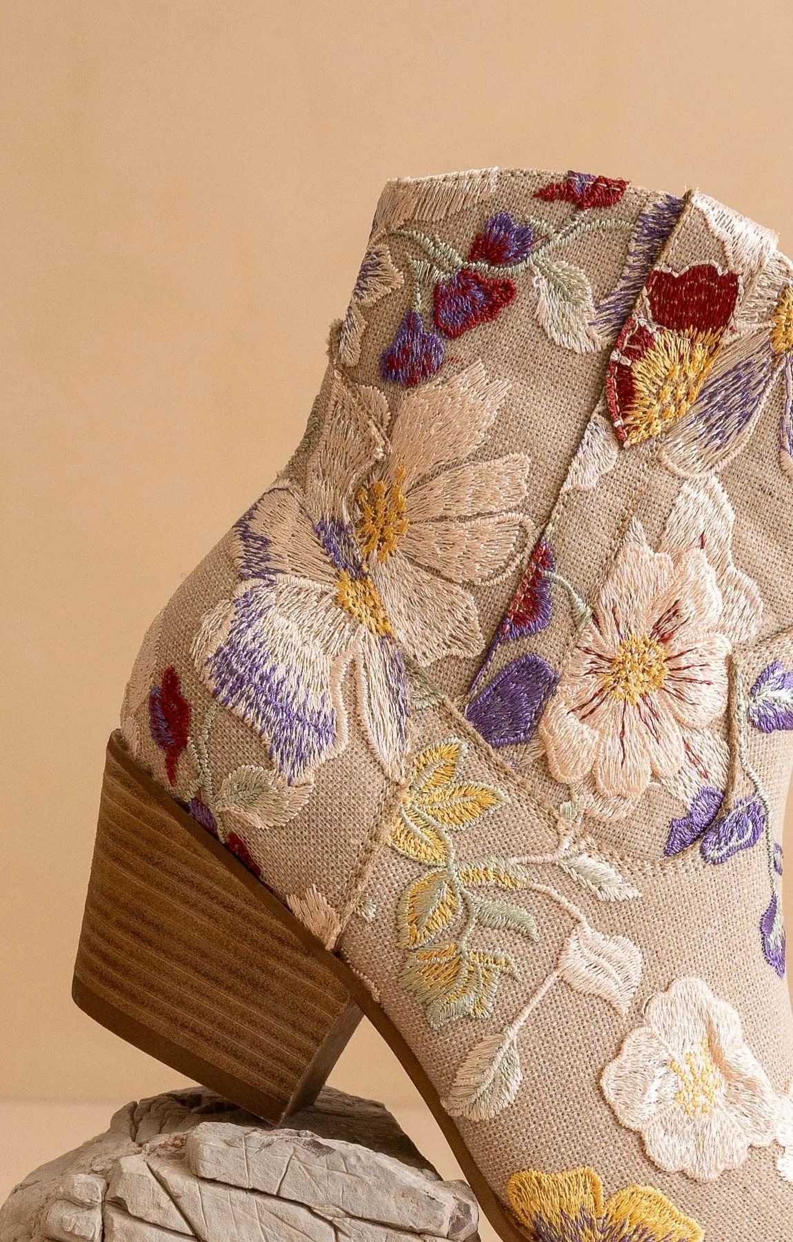 Wanda Floral Applique Western Boot