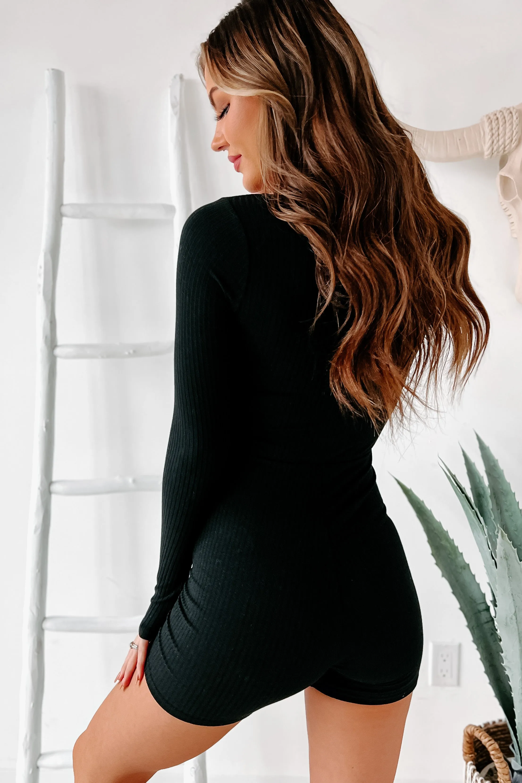 Weekend Errands Ribbed Long Sleeve Romper (Black)