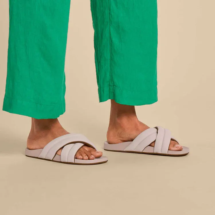 Women's Hila